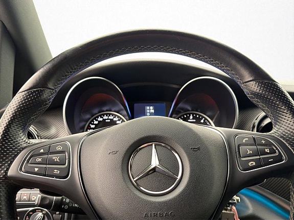 Mercedes-Benz V250 d 19 of 30