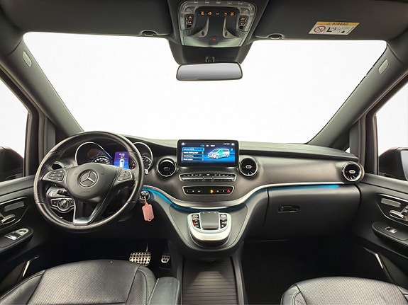 Mercedes-Benz V250 d 17 of 30