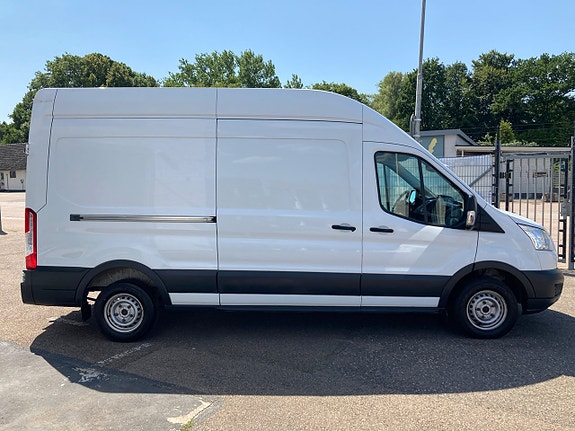 Ford Transit 13 of 22