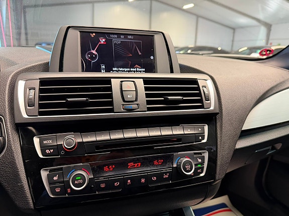 BMW 220d 12 of 15