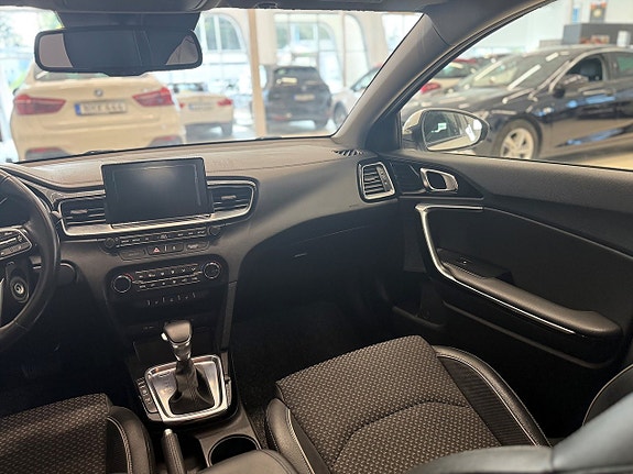 Kia Ceed 10 of 22