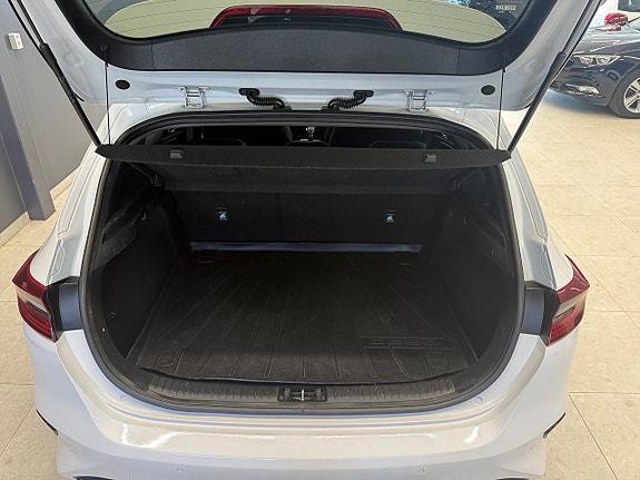 Kia Ceed 6 of 22