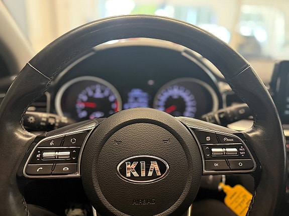 Kia Ceed 16 of 22