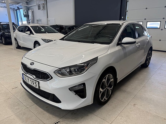 Kia Ceed 4 of 5