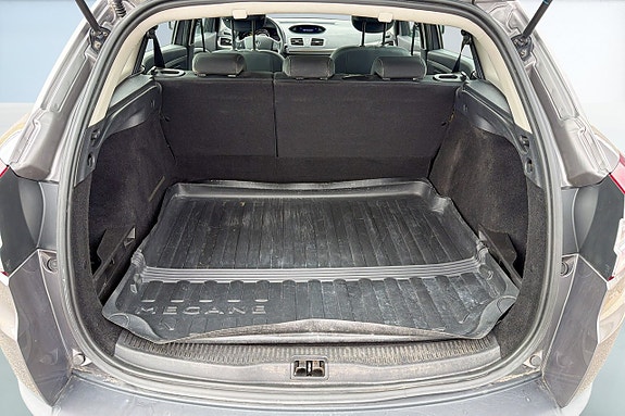 Renault Megane 17 of 17