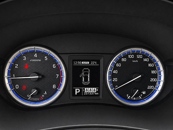 Suzuki S-Cross 6 of 8