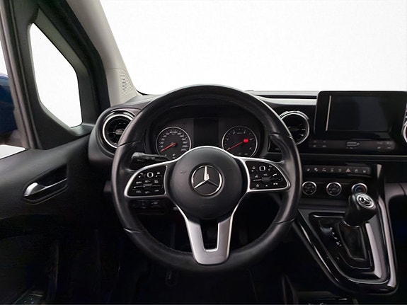 Mercedes-Benz T180 d 17 of 30