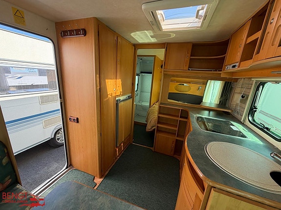 Adria 502 UNICA B UP 12 of 21