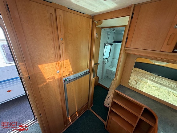 Adria 502 UNICA B UP 16 of 21