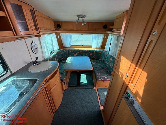 Adria 502 UNICA B UP 15 of 21