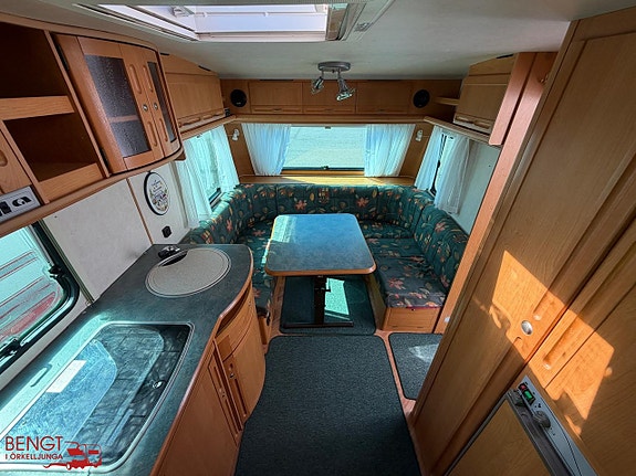 Adria 502 UNICA B UP 20 of 21