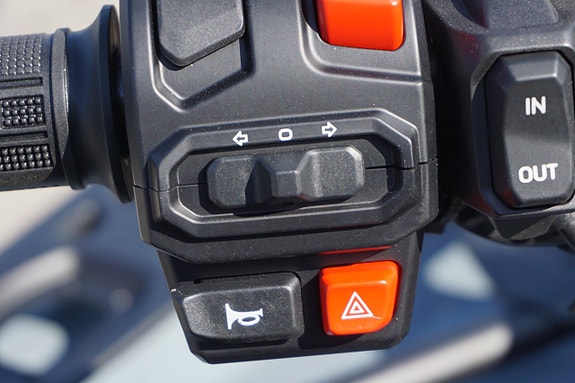 CFMOTO CFORCE C4 TOURING Lång | EPS | Traktor B 10 of 16