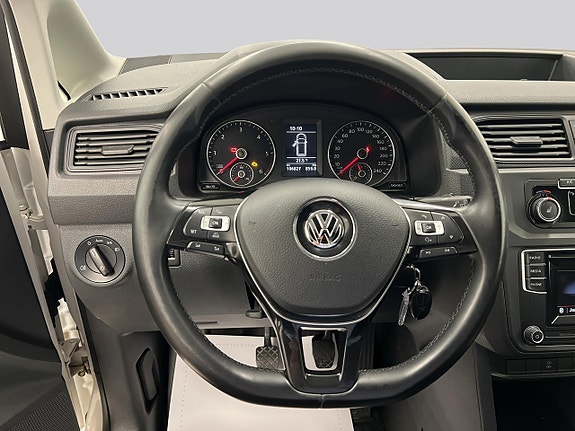 Volkswagen Caddy Maxi 17 of 18