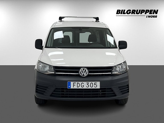 Volkswagen Caddy Maxi 2 of 18