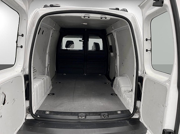Volkswagen Caddy Maxi 14 of 18