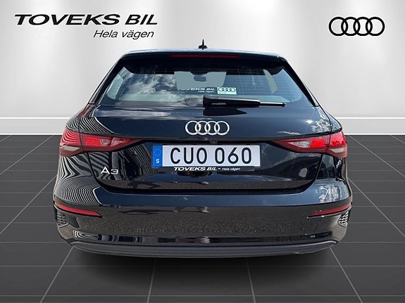 Audi A3 4 of 5
