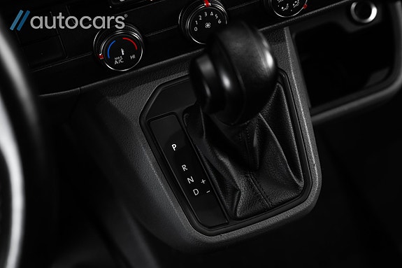 Volkswagen Transporter 26 of 30