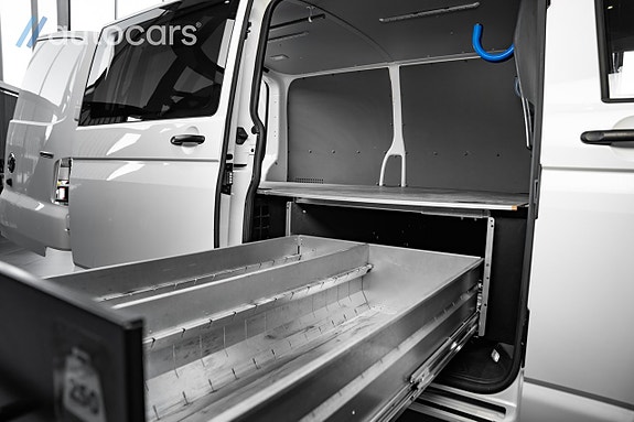 Volkswagen Transporter 15 of 30