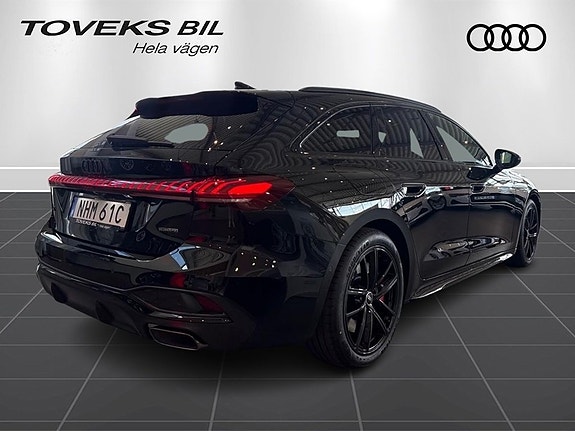 Audi A5 3 of 5
