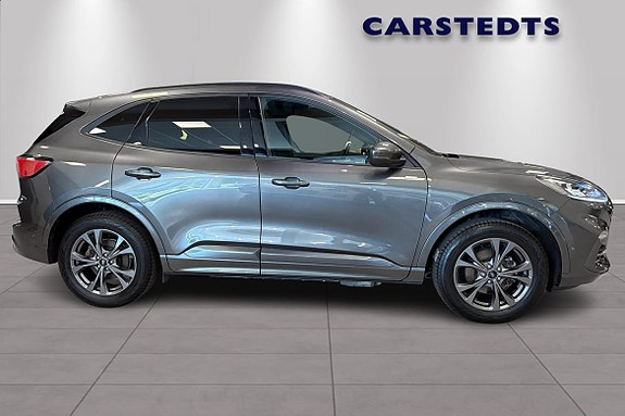 Ford Kuga 2 of 5