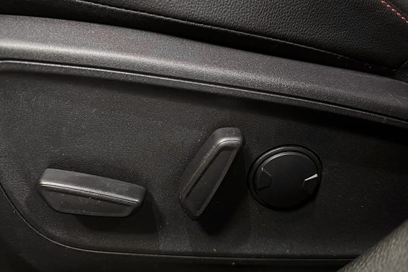 Ford Kuga 16 of 20