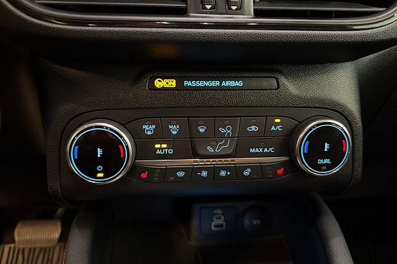 Ford Kuga 15 of 20