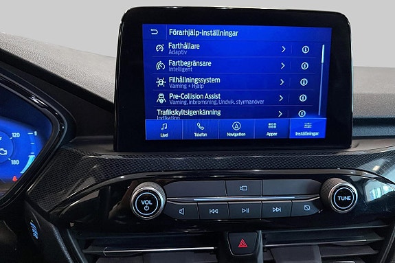 Ford Kuga 18 of 20