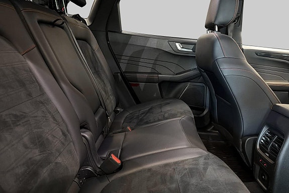 Ford Kuga 5 of 5