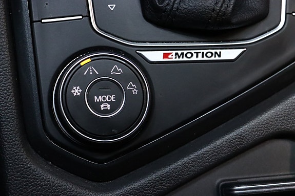 Volkswagen Tiguan 24 of 30