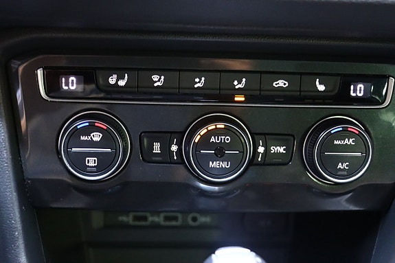 Volkswagen Tiguan 26 of 30
