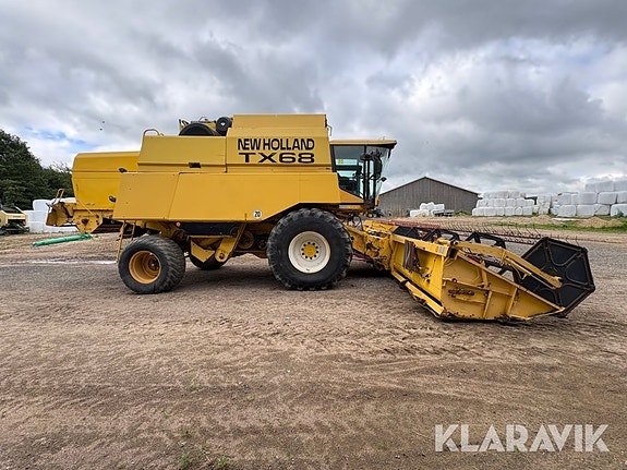 Skördetröska New Holland TX68 Plus 4 of 5