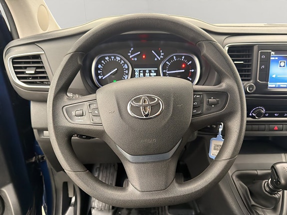 Toyota Proace Verso 14 of 26
