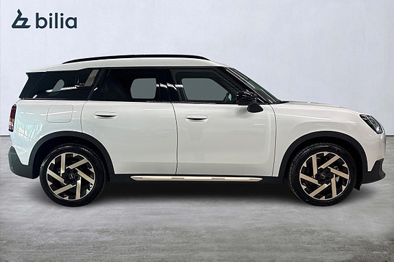 MINI Countryman S 17 of 19
