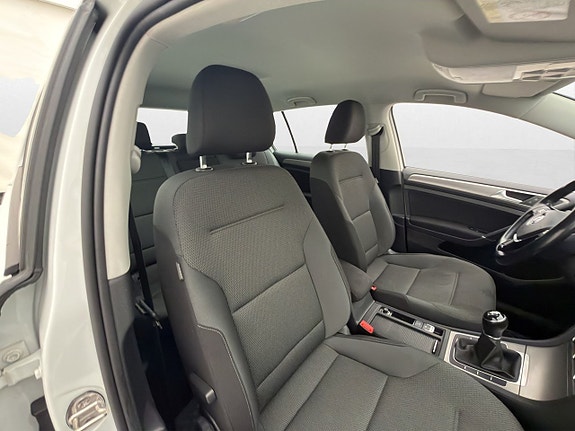 Volkswagen Golf I 23 of 29