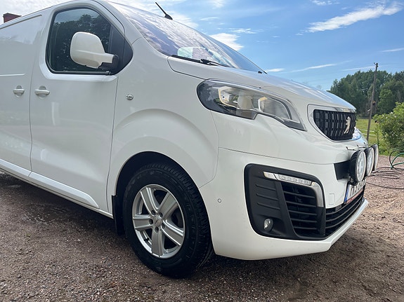 Peugeot Expert 3 of 5