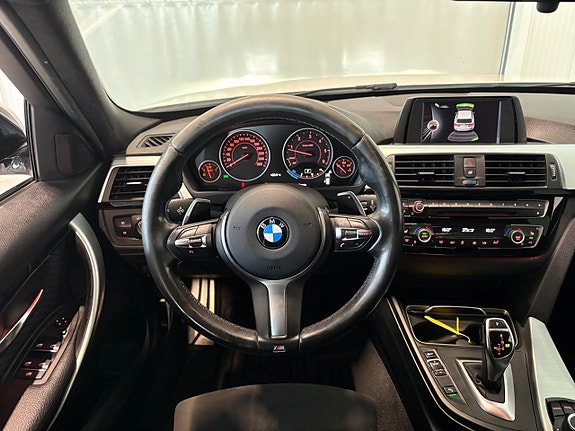 BMW 320 9 of 18
