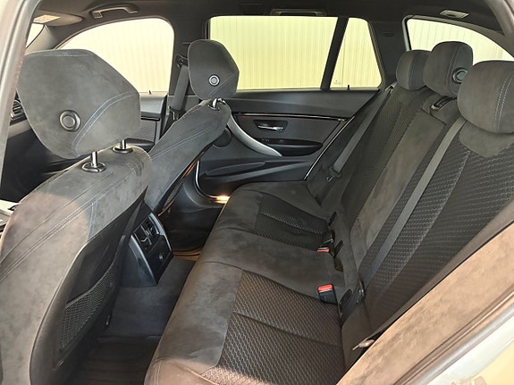 BMW 320 15 of 18