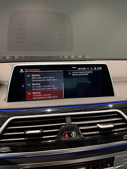 BMW 740d 20 of 23