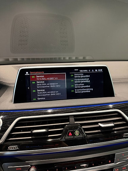 BMW 740d 21 of 23