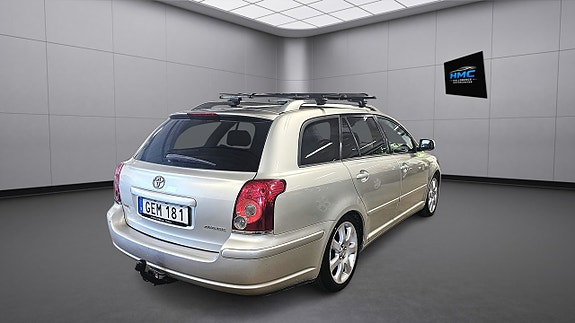 Toyota Avensis 6 of 13