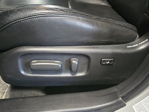 Toyota Avensis 11 of 13