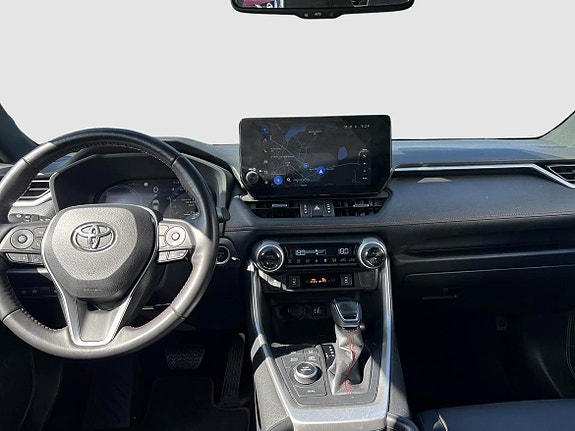 Toyota RAV4 13 of 17