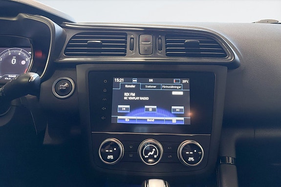 Renault Kadjar 14 of 17