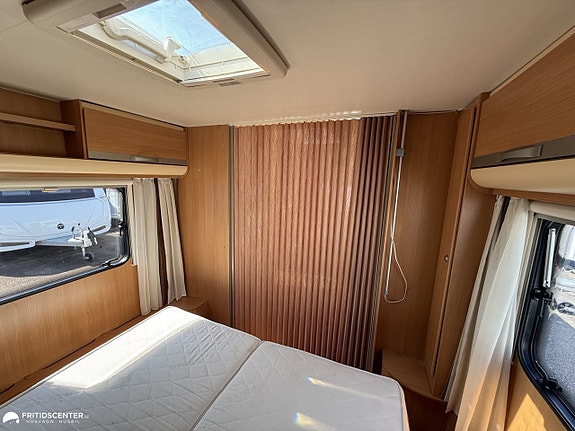 Adria Adora 563 PU *Alde Värme / Queensbed* Ränta 3.95% 16 of 21