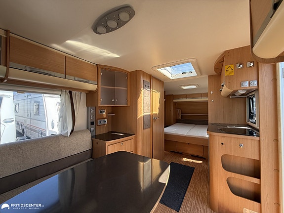 Adria Adora 563 PU *Alde Värme / Queensbed* Ränta 3.95% 9 of 21