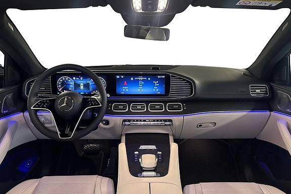 Mercedes-Benz GLE350 de 8 of 12