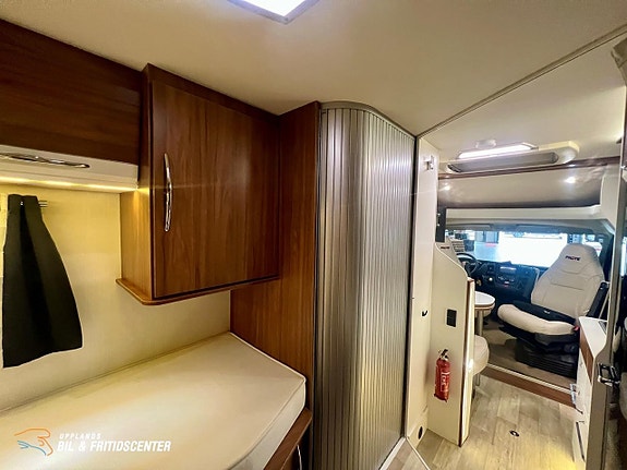 Pilote P 650 GJ Sensation Solpanel / Automat / Lufttält 13 of 15