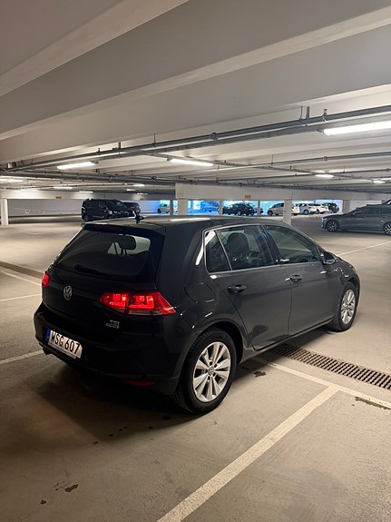Volkswagen Golf VII 5 of 5