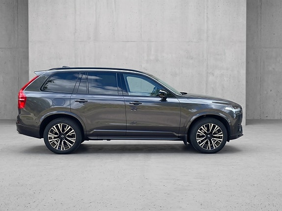 Volvo XC90 6 of 18