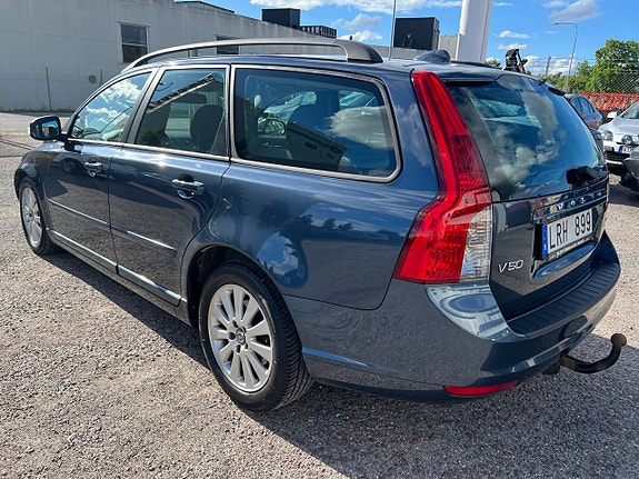 Volvo V50 10 of 16